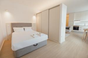 Downtown Elegant Studio by Vacationy
