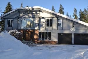 The Pines Bed & Breakfast