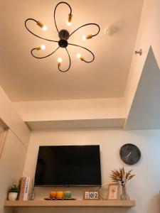 Posh 1BR @ SM Southmall w 100mbps and Netflix