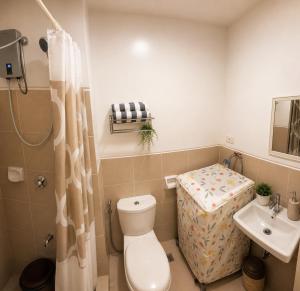 Posh 1BR @ SM Southmall w 100mbps and Netflix