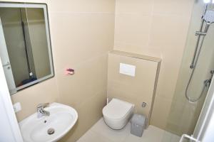 Velipoja Hotels Albania