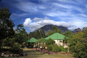 Mt Barney Lodge