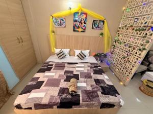 Omaxe Eternity Krishna Castle Budget friendly Studio
