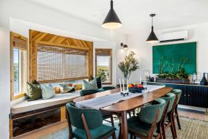 Luxury Joshua Tree Retreat with Saltwater Pool, Spa & Sky Deck Stargazing – Twentynine Palms, California