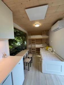 Wyspiarze - Superior Tiny House Wyspa Sobieszewska