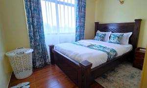 Family Friendly 3BR and DSQ Apartment