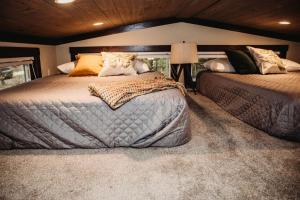 Incredible Secluded Cabin wit Barbecue and Privileged Sights in Tracy City, Tennessee