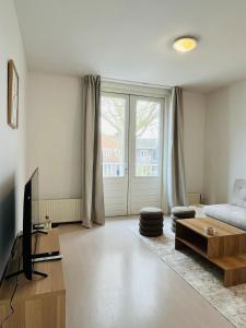 Cozy brand new apartment in quiet neighborhood