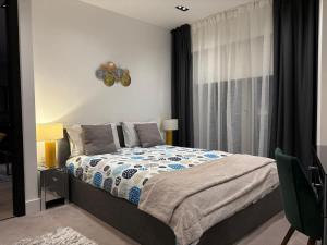 Gorgeous 2 Bed 2 Bath Vauxhall