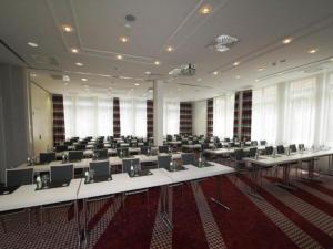 Sunday Hotel Frankfurt Airport - Neu-Isenburg