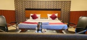 Hotel regal inn