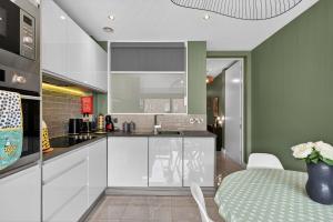 Central Belfast Apartments - The Bird House