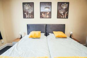 Simple Studio in Central Derby