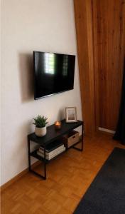 Vevey Lake Room