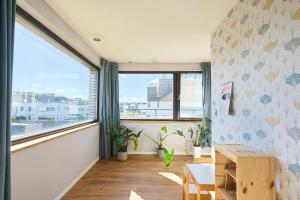 Rosen Apartment