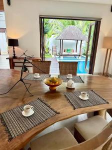 Great Pura View 3BR Luxury Villa Ubud Pool