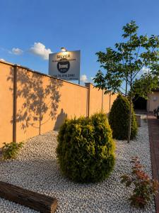 Silver Airport Parking & Apartments