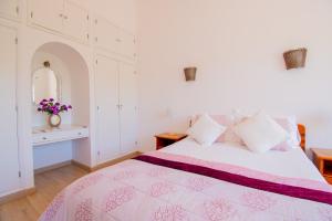 Villa Montenegro - Superbly Located Family Vila