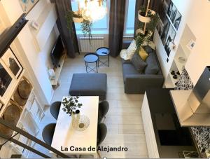 SG Apartamentos, Silió 4A-4B AT 47-79