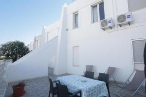 Residenz Cala di Seta Dreizimmerwohnung Luca mit Meerblick für 5 Personen
