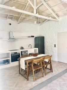 Anna home Elafonisos