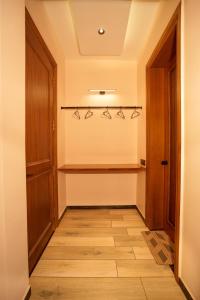 Lacus Boutique Villa - Naukuchiatal