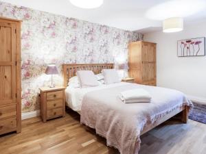 Oak Cottage