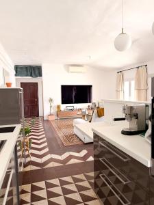 "A Cimadedda" – Vue Mer & Balcon | by Efficios