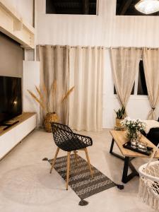 Sound of Vitality, Luxury Stay Near the Sea and Gym