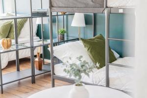 Majestic Square View Residence