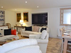 The Coach House