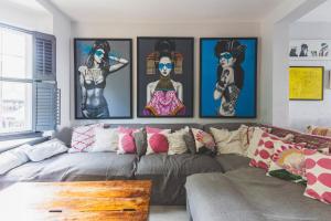 Spacious 2BDR Home w WiFi Garden Sleeps 4