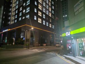 TRAVELUS Myeongdong 트래블어스 명동
