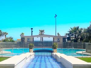 Seafront Fuengirola 2 Balconies Pool & Views
