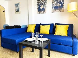 Seafront Fuengirola 2 Balconies Pool & Views