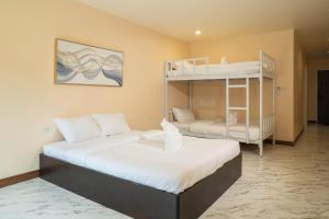 นอนหน่อย โฮสเทล Norn Noi Hostel