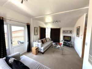 North Devon Coast Holiday Lodge, Dog Friendly