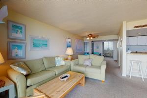 Sea Colony Ocean 7th floor condo with free WiFi elevator & tennis court