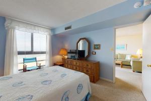 Sea Colony Ocean 7th floor condo with free WiFi elevator & tennis court