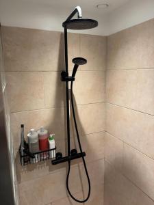 Modern 1BR In Prime Downtown Location