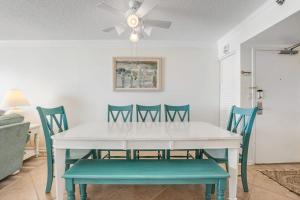 Sea Colony 7th floor condo with oceanfront indoor & outdoor pools steps to beach