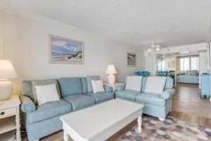 Sea Colony 7th floor condo with oceanfront indoor & outdoor pools steps to beach