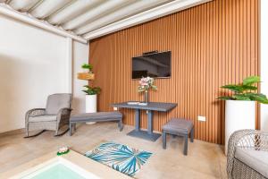 Pasitea Luxury Suite by BarbarHouse