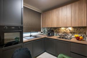 Elaura Luxury Residence PHAOS
