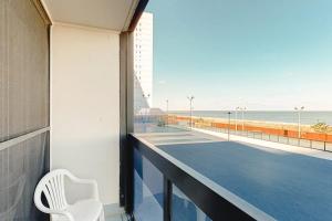 Beautiful condo in oceanfront complex featuring pools