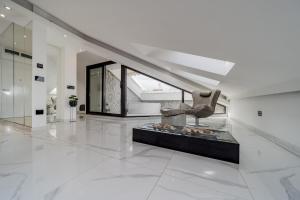 Exclusive Spa Belgrade Apartment with Jacuzzi and Sauna
