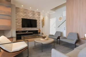 Casas Paradiso - Duplex Exclusivo em Campos do Jordão - Sua Elegância Alpina em Condomínio de Luxo