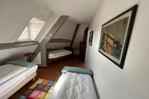 House with Balcony and Sea View in La Richardais