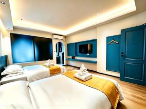 July hotel七月酒店
