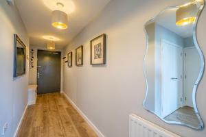 Bright & Modern 1BDR Flat in New Malden